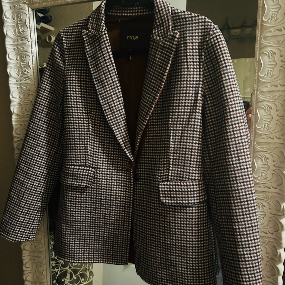Maje designer women’s blazer. Worn once.